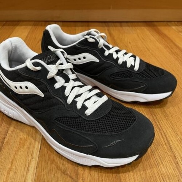 Saucony 3D GRID Hurricane Mens Sneakers Shoes Size 10 Black White EXCELLENT main image 12